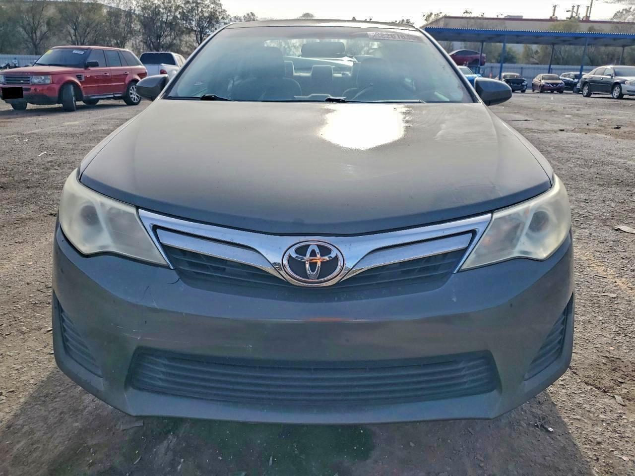 2013 TOYOTA CAMRY