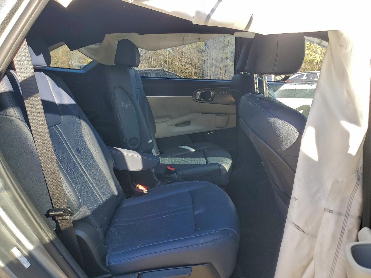 2022 KIA SORENTO