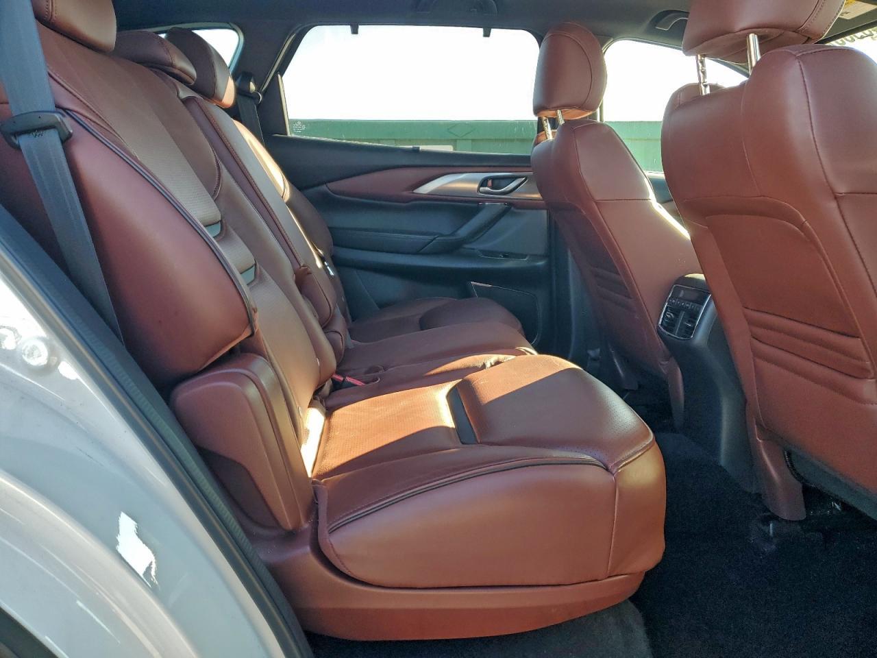 2016 MAZDA CX-9