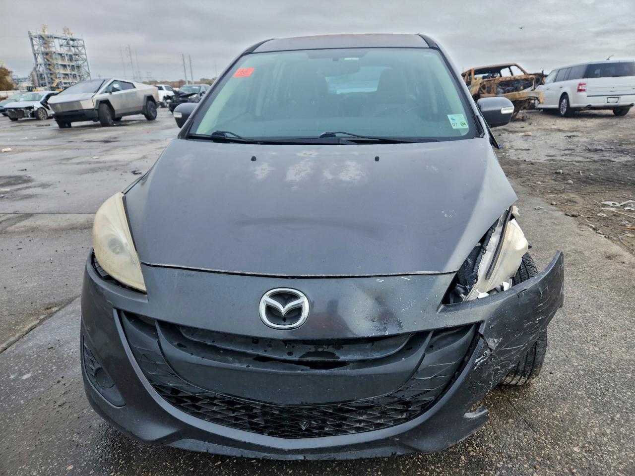 2013 MAZDA 5