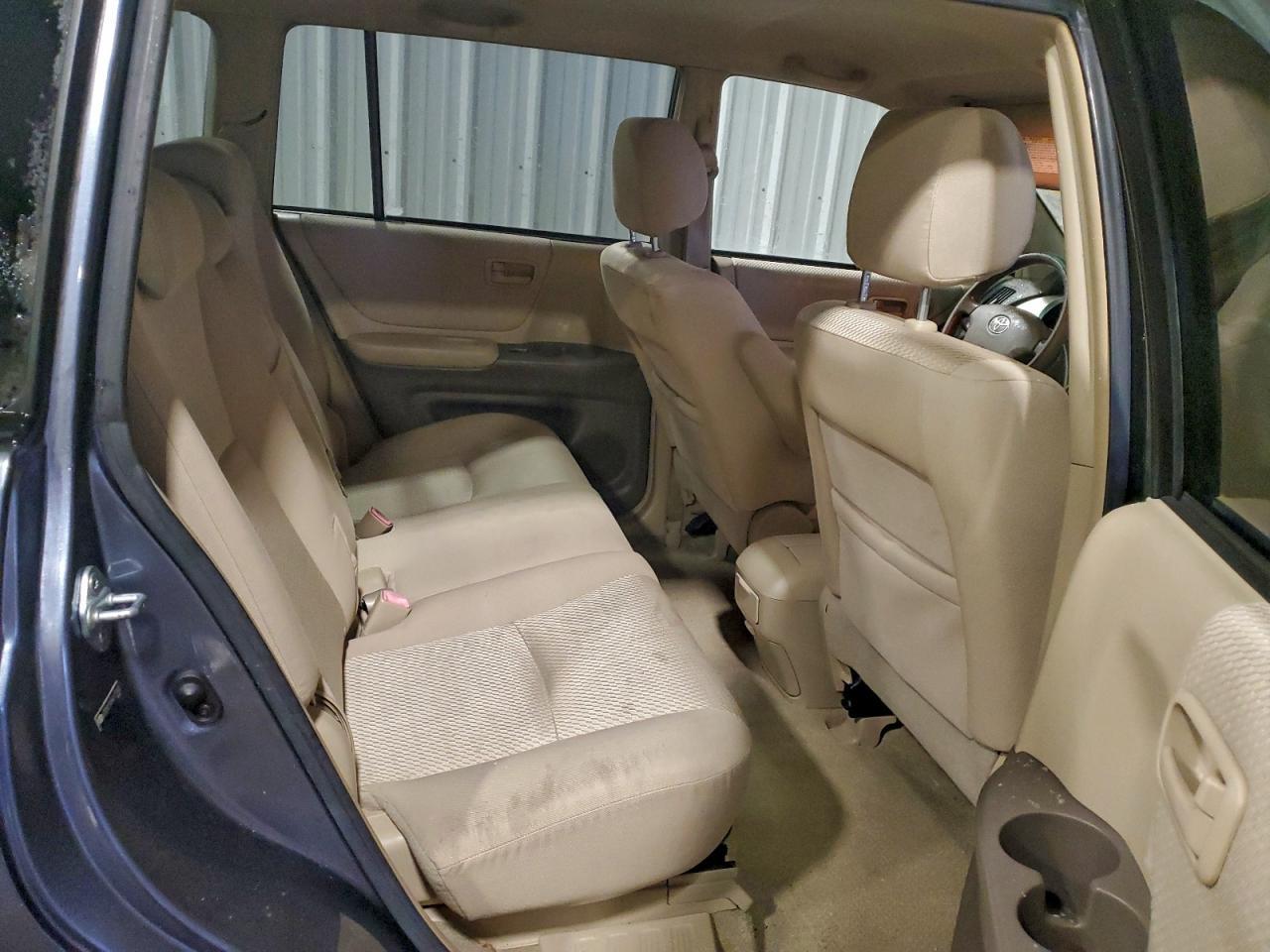 2006 TOYOTA HIGHLANDER