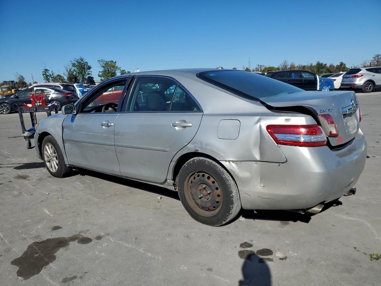 2010 TOYOTA CAMRY
