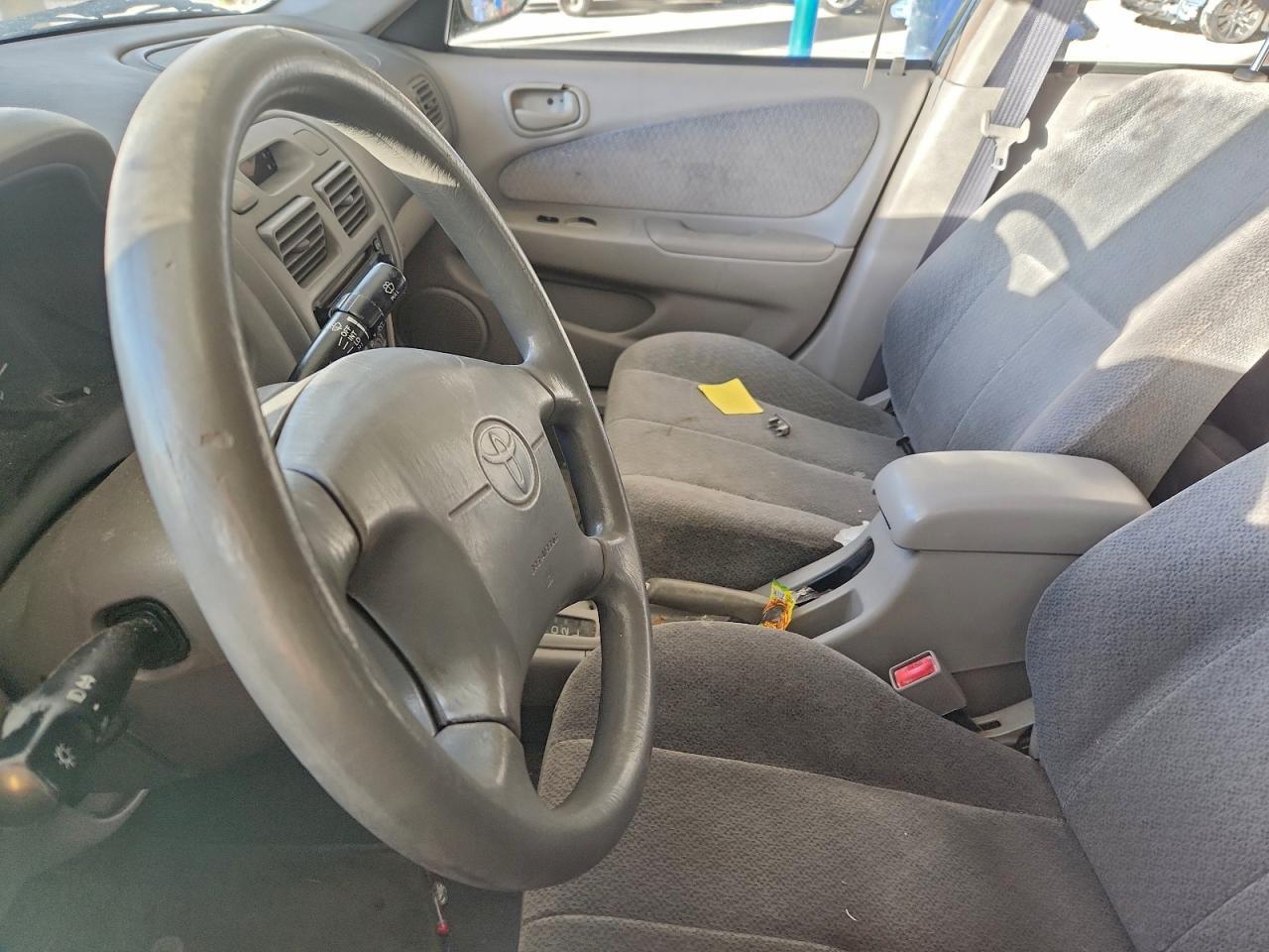 2002 TOYOTA COROLLA
