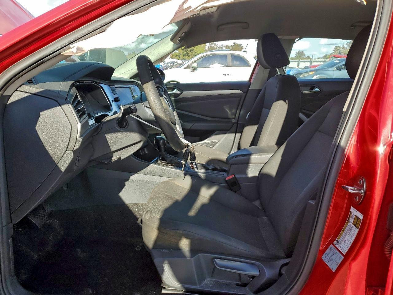 2019 VOLKSWAGEN JETTA