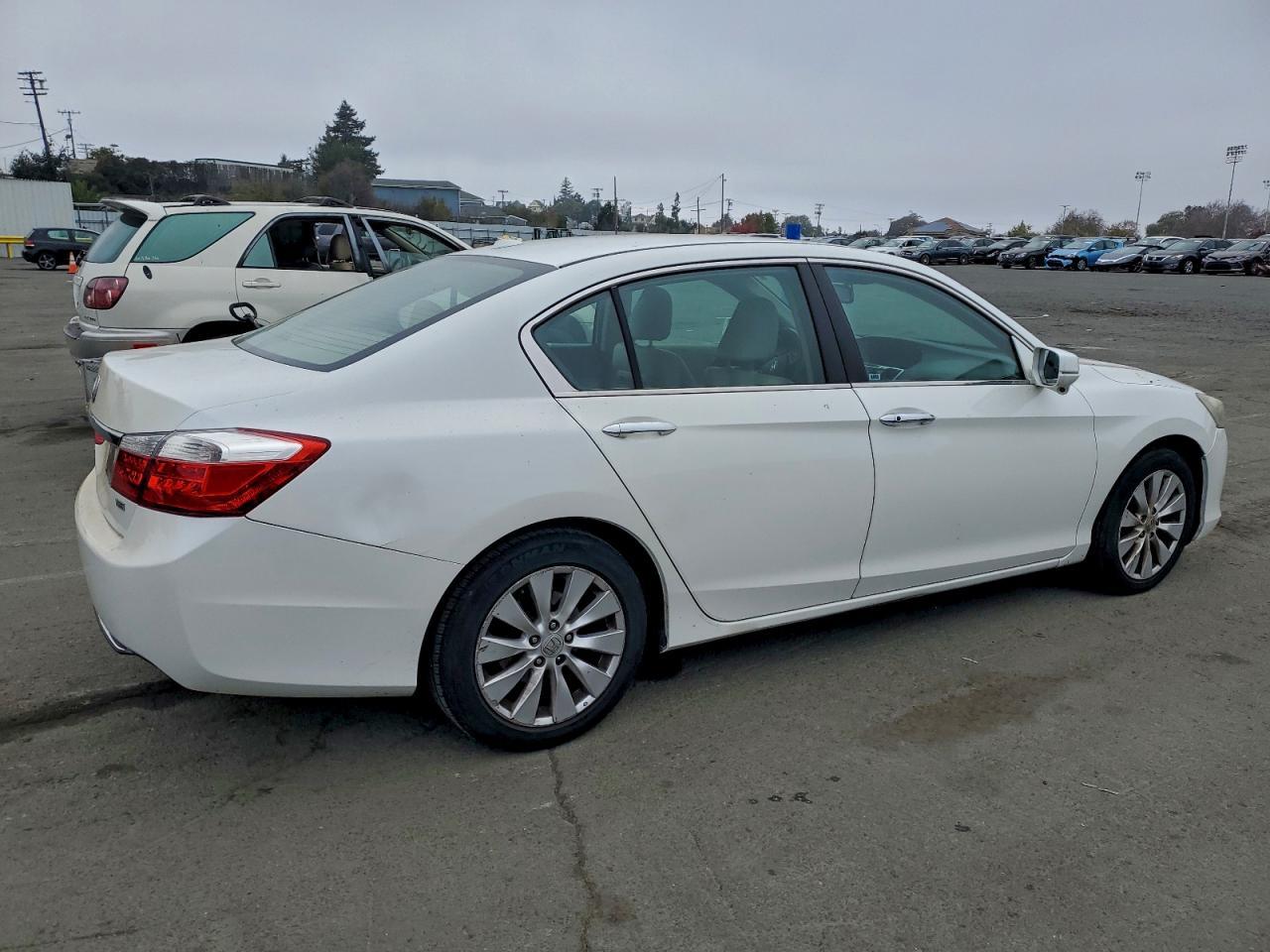 2013 HONDA ACCORD