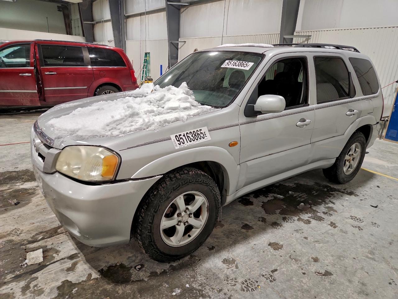 2005 MAZDA Tribute