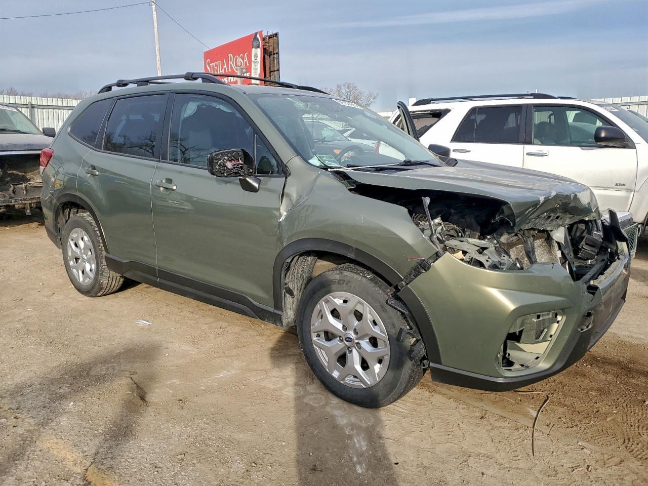 2021 SUBARU FORESTER