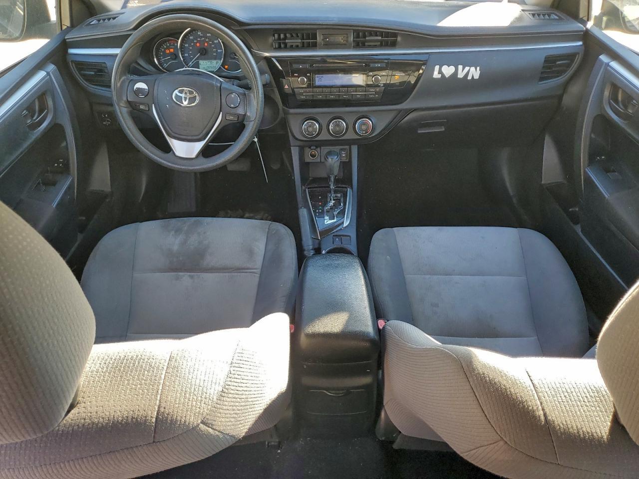 2015 TOYOTA COROLLA