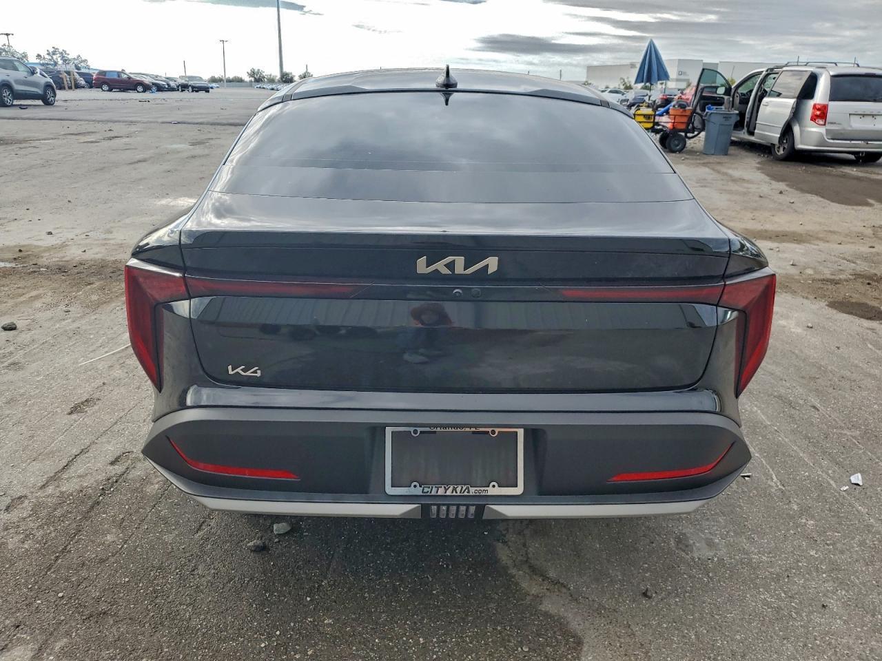 2025 KIA K4