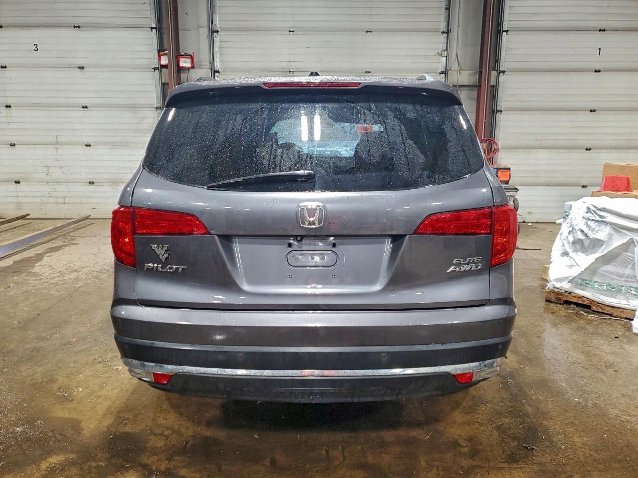 2016 HONDA PILOT