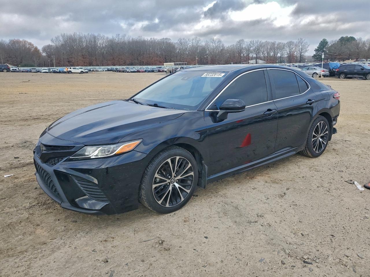 2018 TOYOTA CAMRY