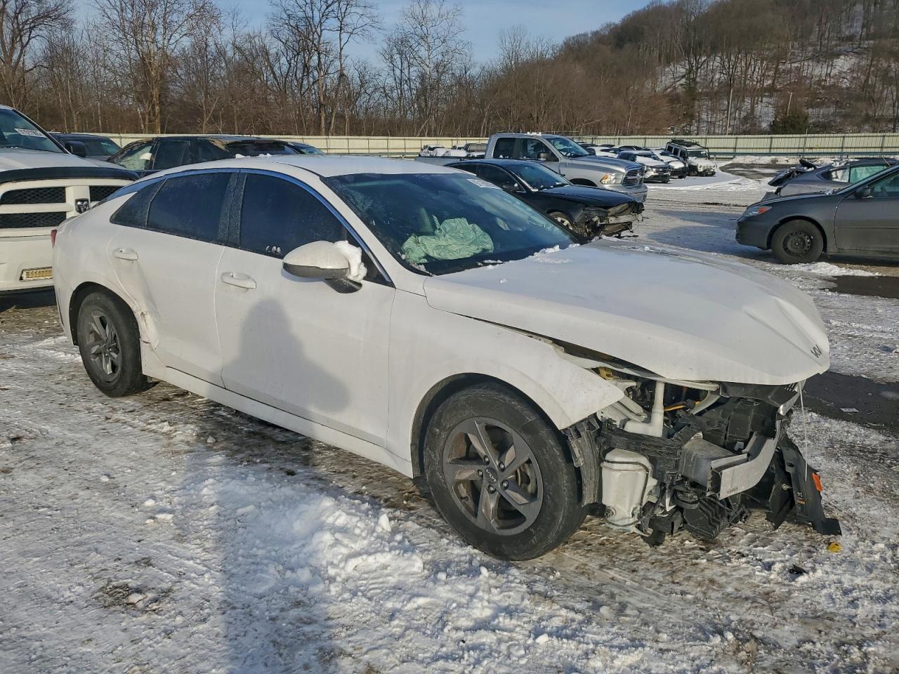 2022 KIA K5