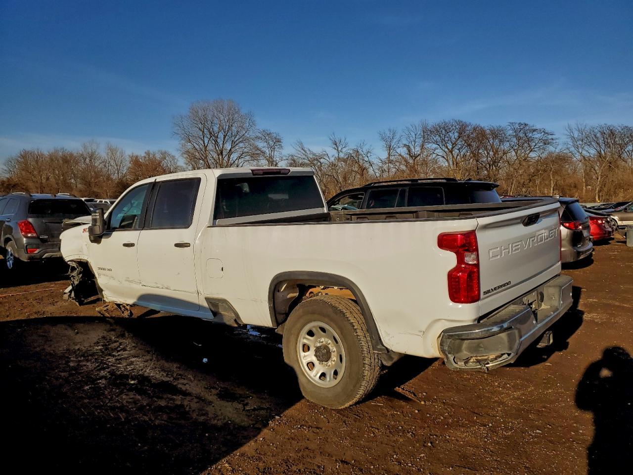 2025 CHEVROLET Silverado