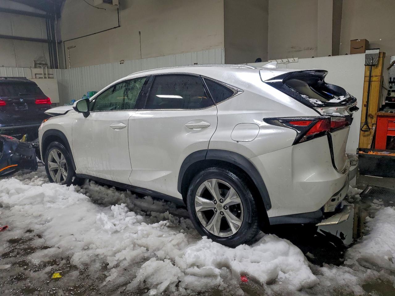 2017 LEXUS NX 200T