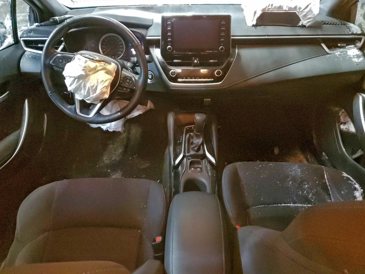2022 TOYOTA COROLLA