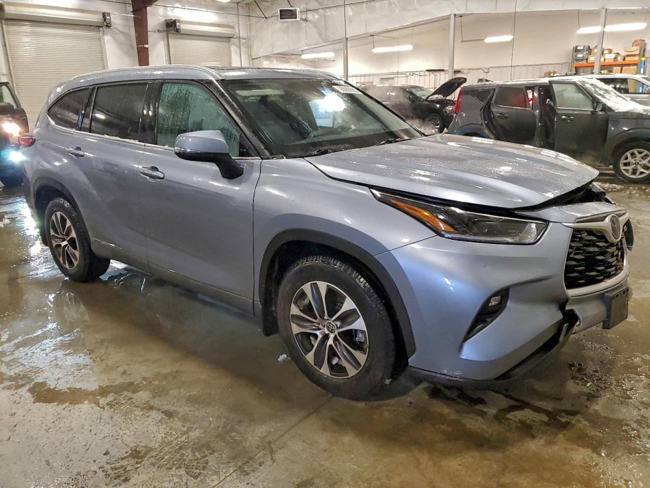 2021 TOYOTA HIGHLANDER