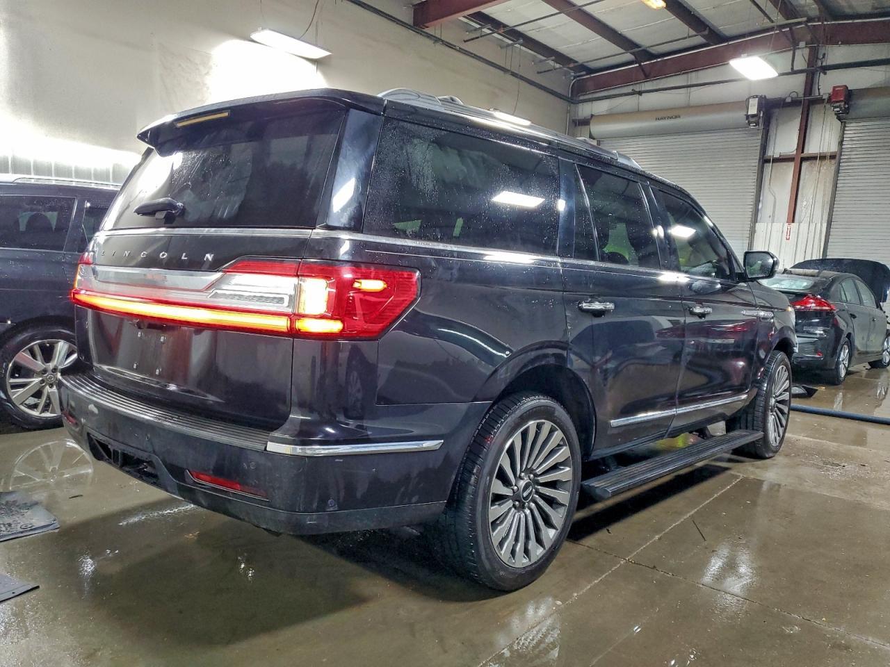 2019 LINCOLN Navigator