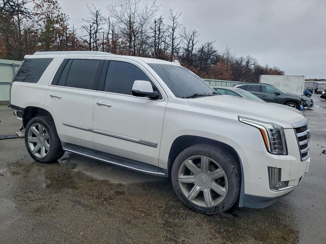 2018 CADILLAC ESCALADE