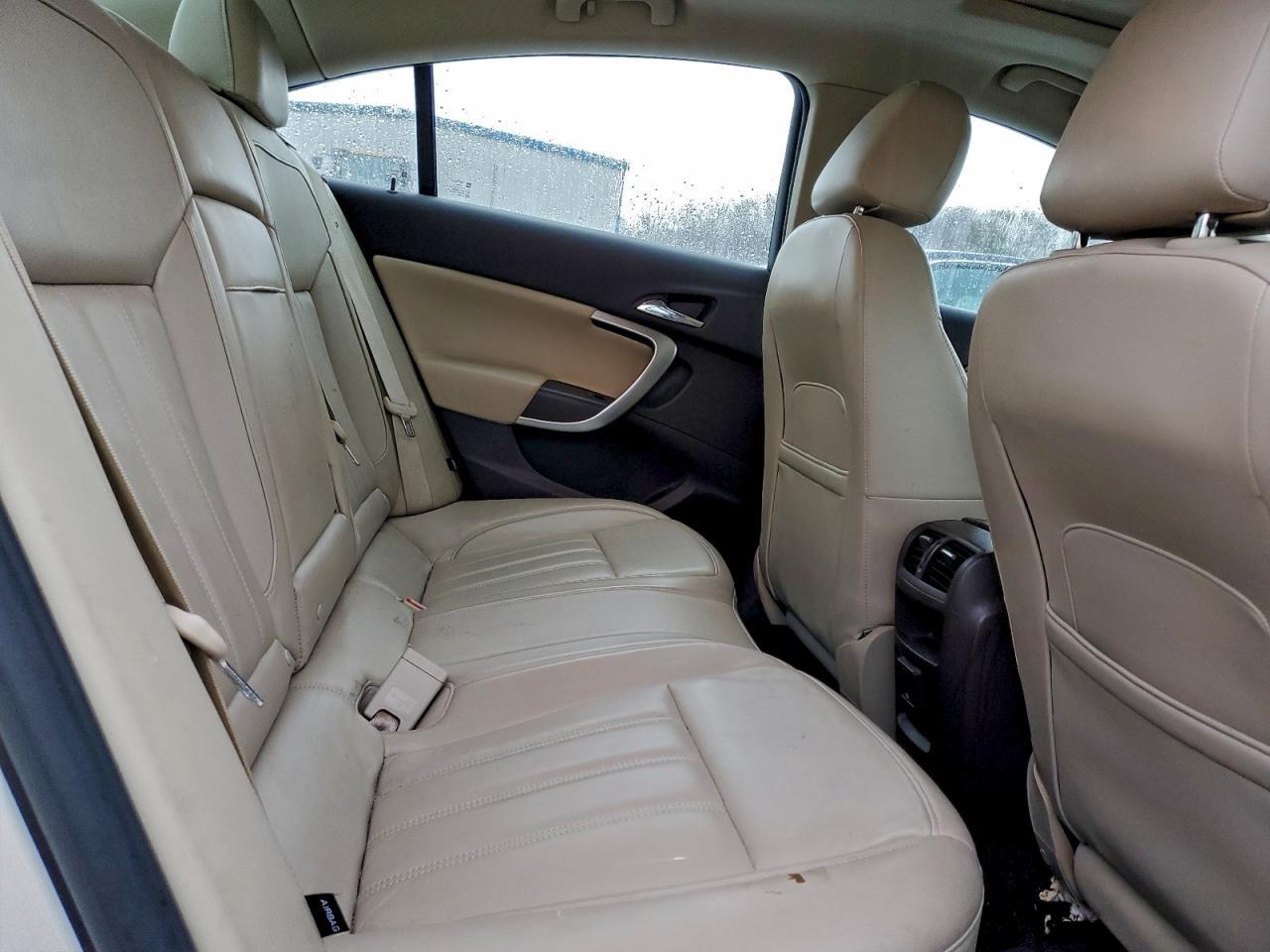 2013 BUICK Regal