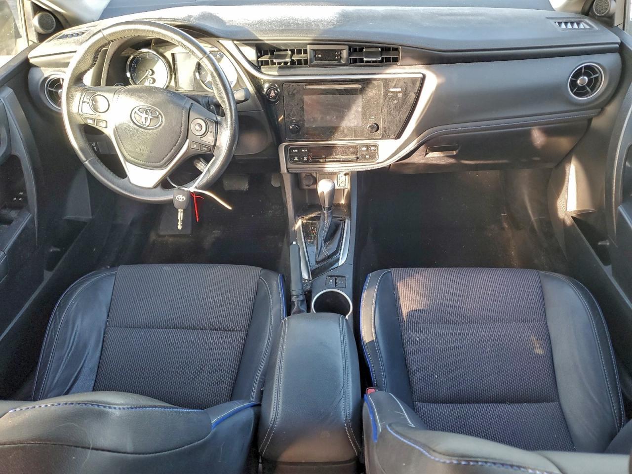 2017 TOYOTA COROLLA