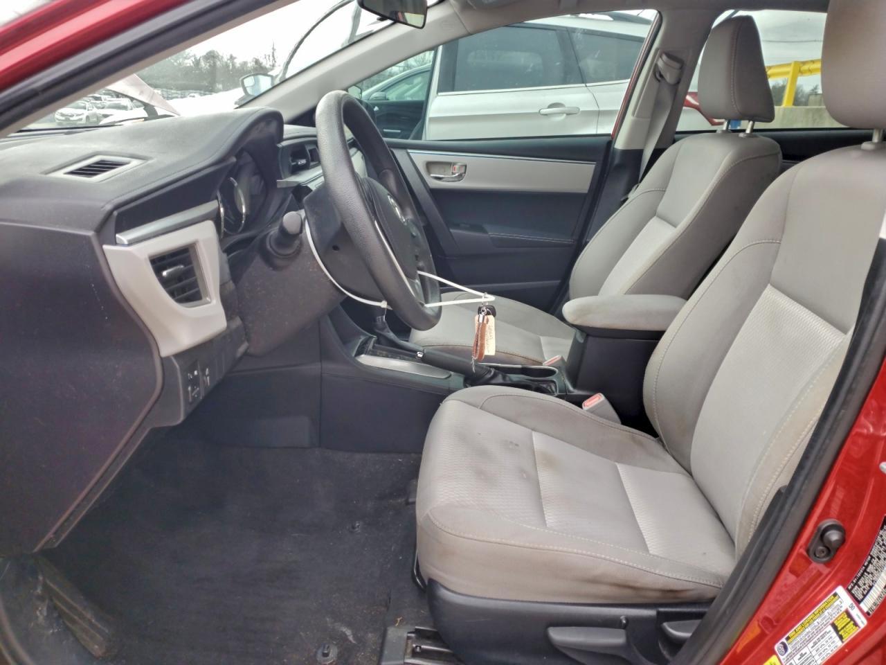 2015 TOYOTA COROLLA