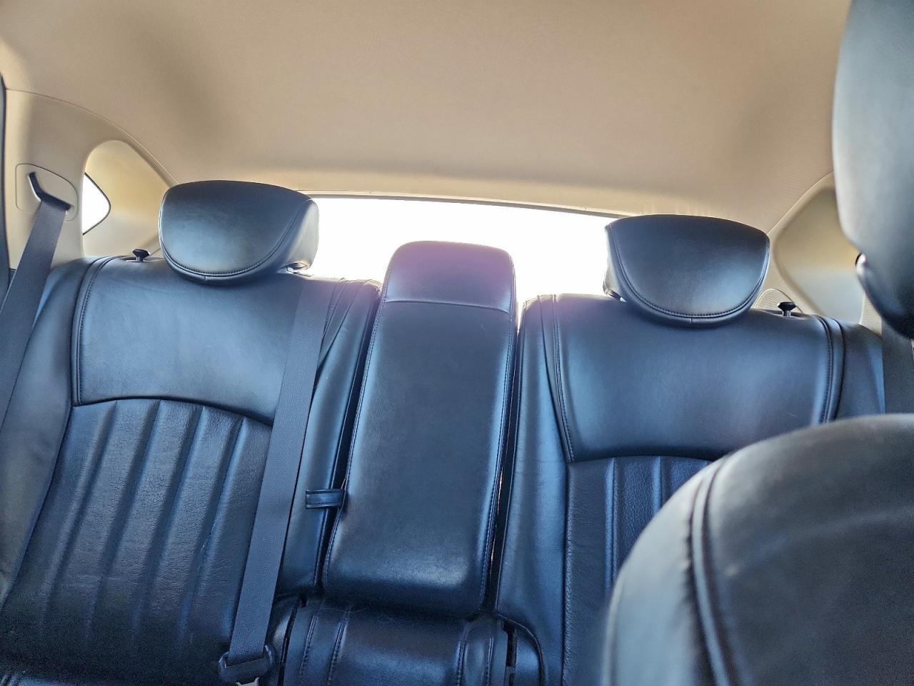 2011 INFINITI EX35