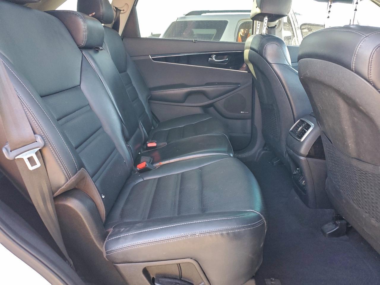 2019 KIA SORENTO