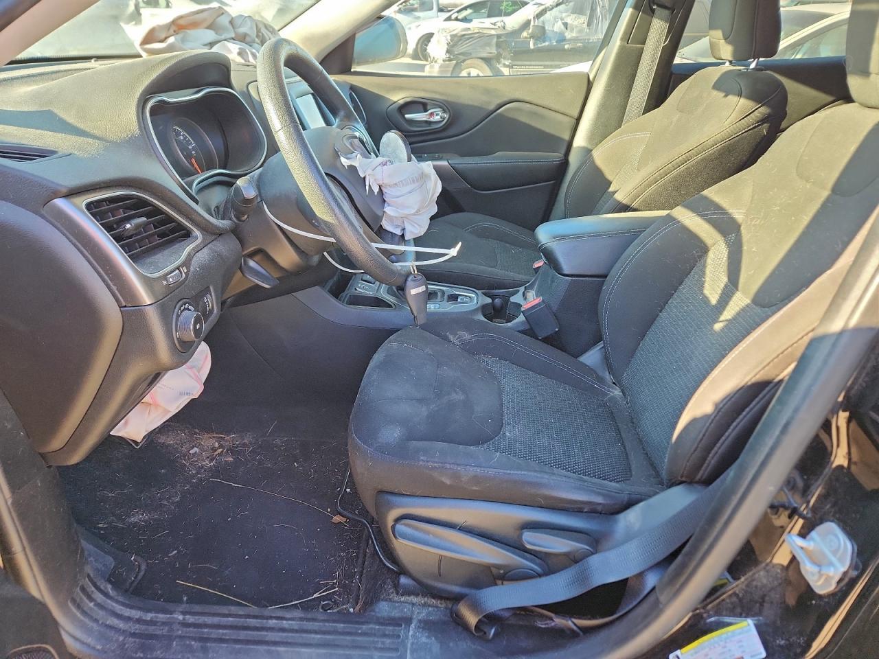 2019 JEEP CHEROKEE