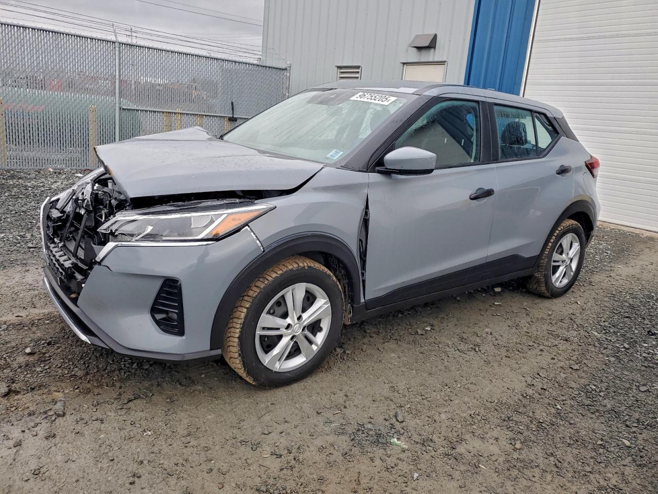 2025 NISSAN KICKS