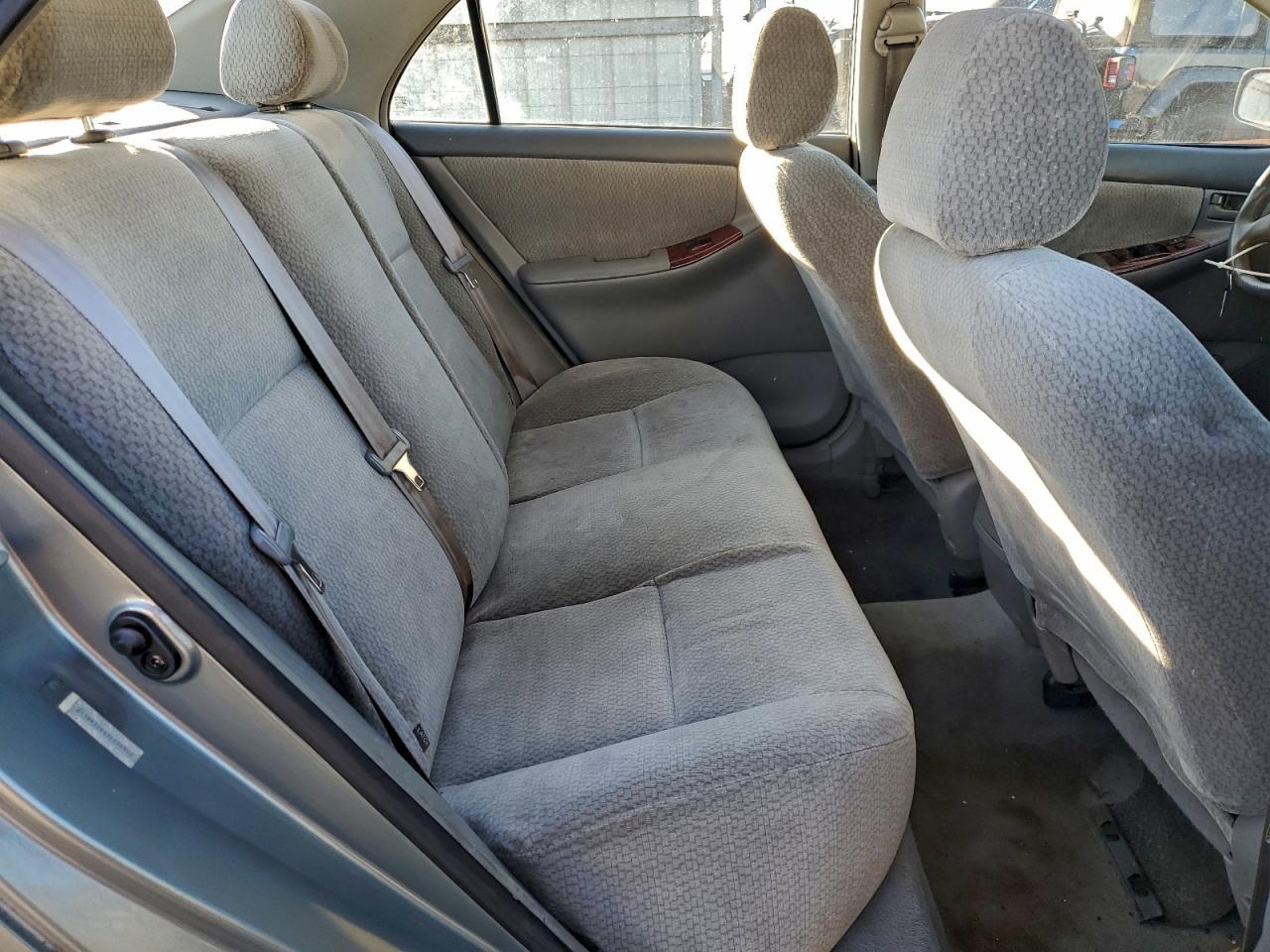 2003 TOYOTA COROLLA