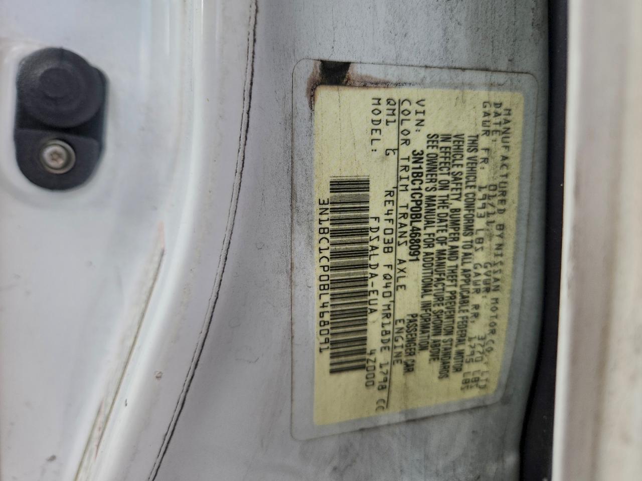 2011 NISSAN VERSA