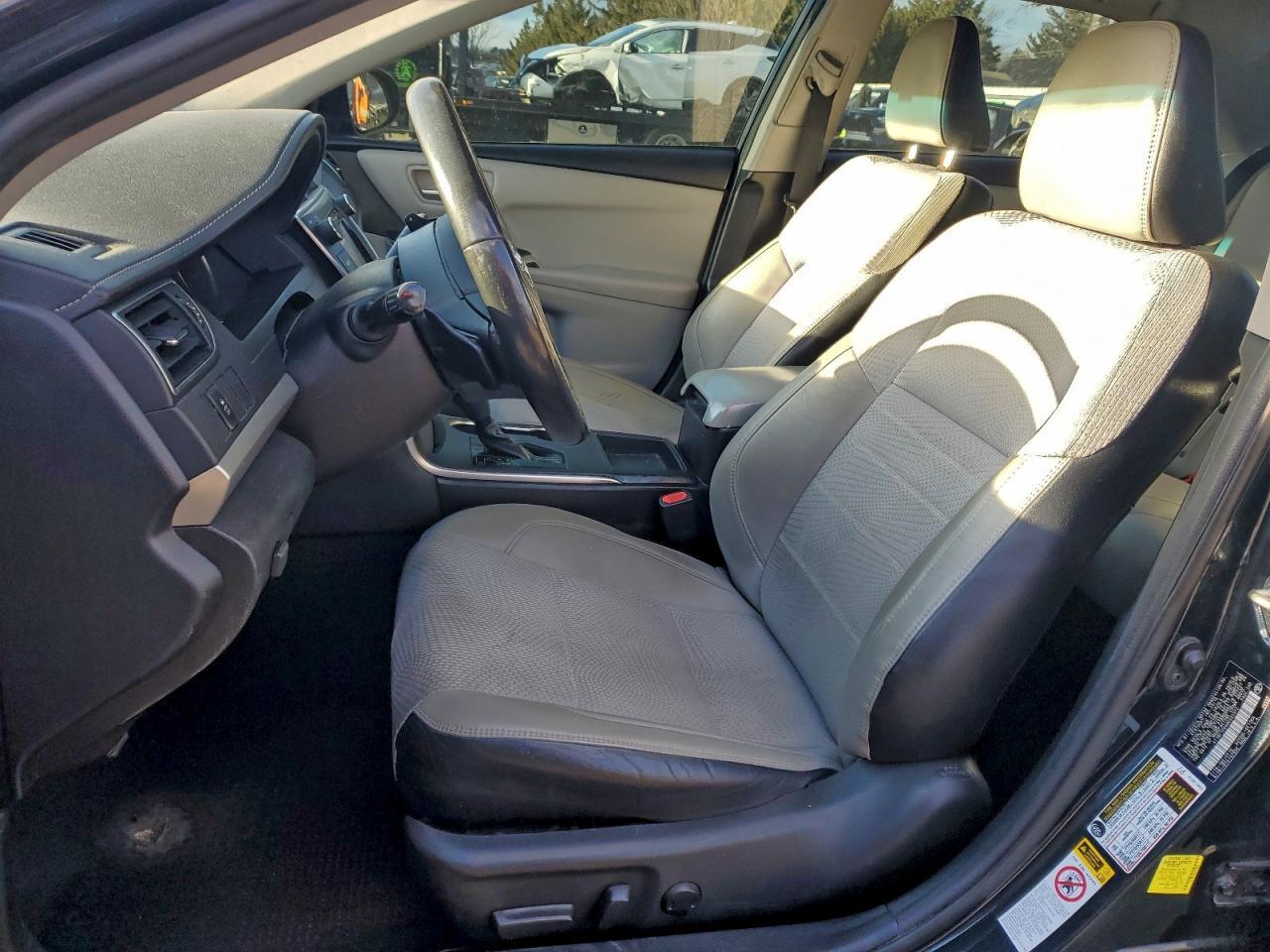 2017 TOYOTA CAMRY