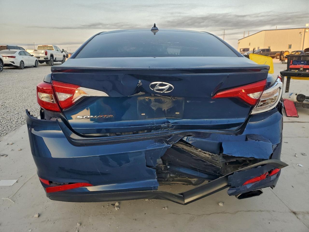 2016 HYUNDAI SONATA