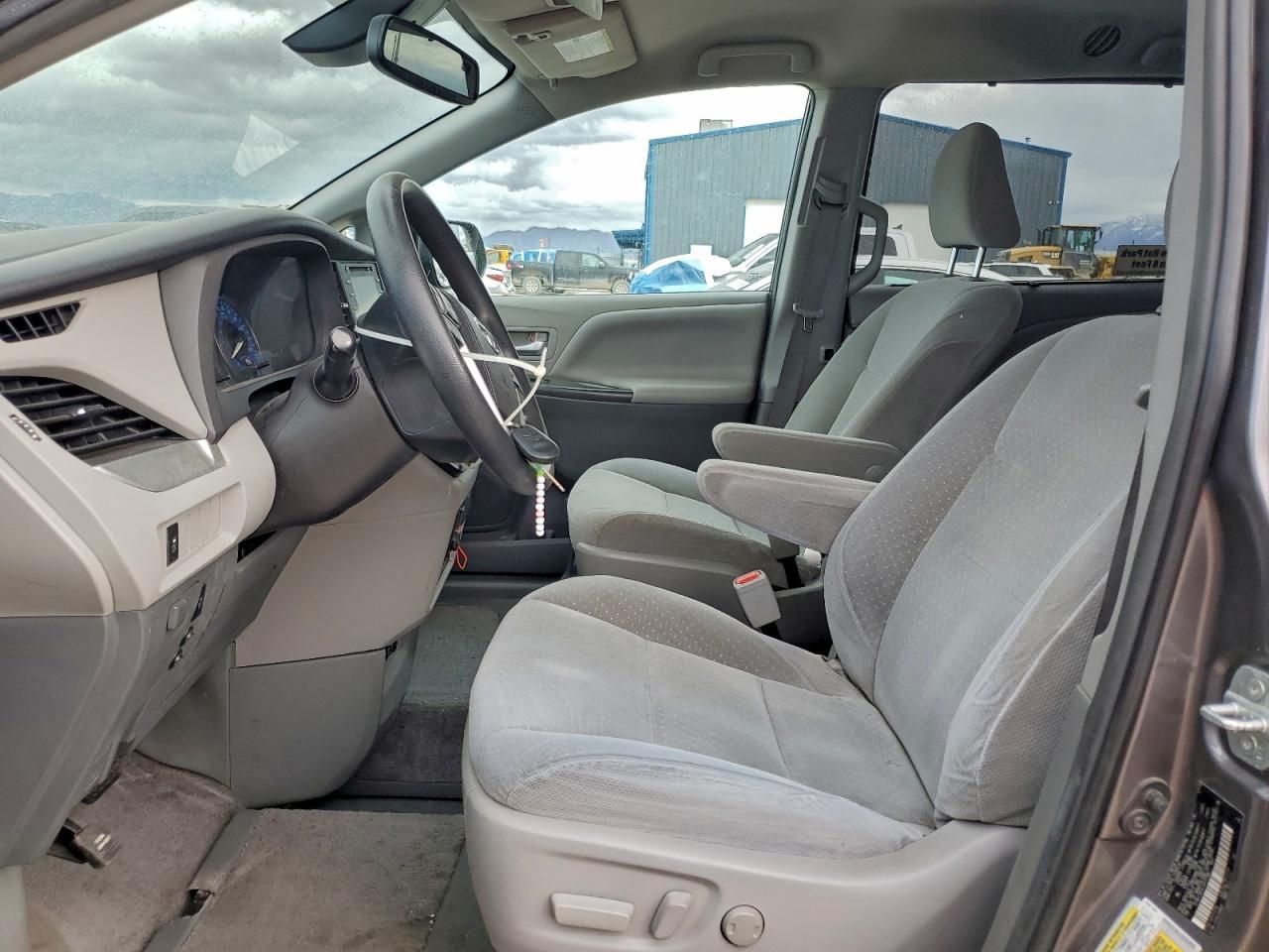 2018 TOYOTA SIENNA