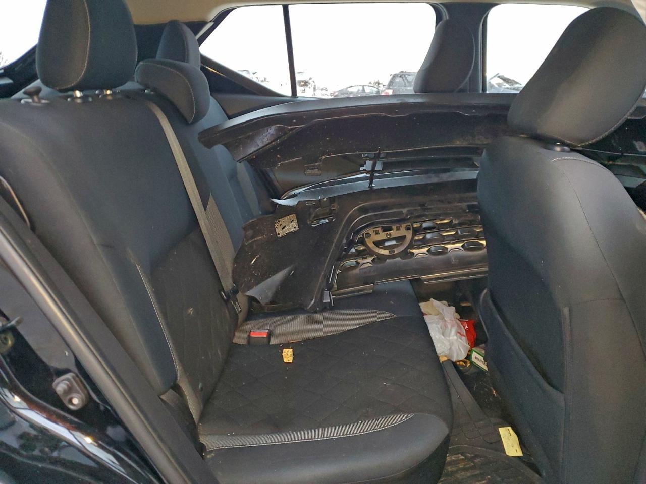 2019 NISSAN KICKS