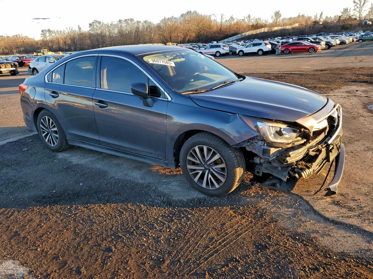 2018 SUBARU Legacy