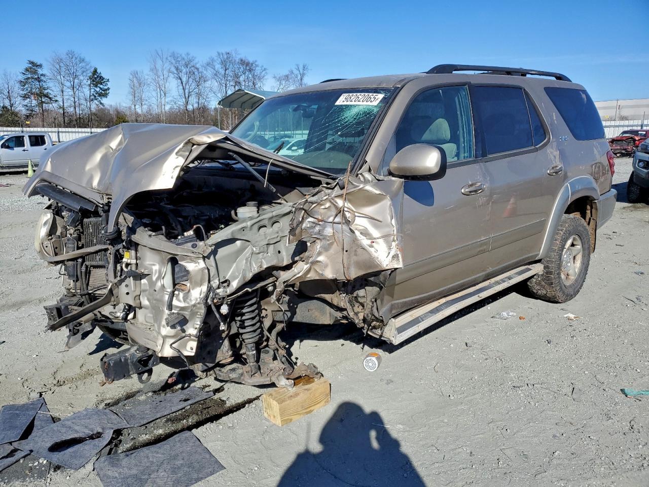 2002 TOYOTA Sequoia