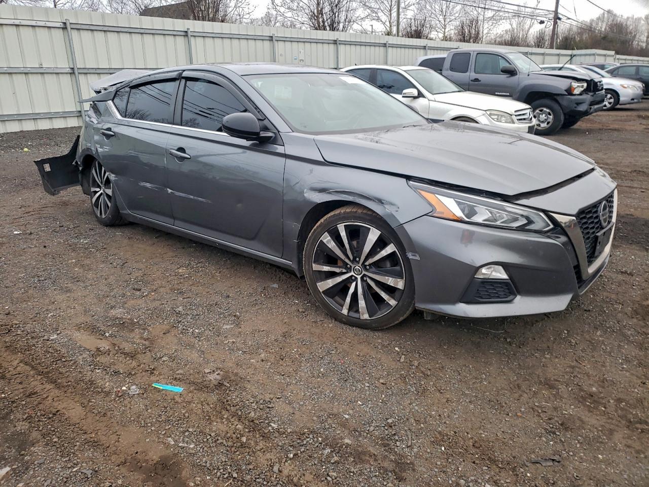 2019 NISSAN ALTIMA