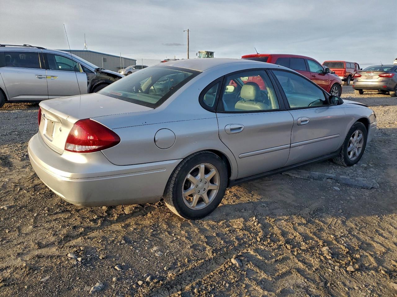 2006 FORD Taurus