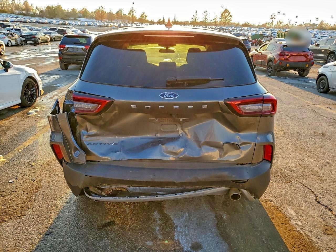 2023 FORD ESCAPE