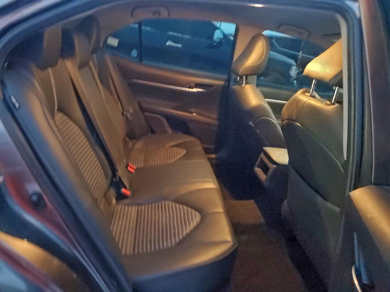 2019 TOYOTA CAMRY