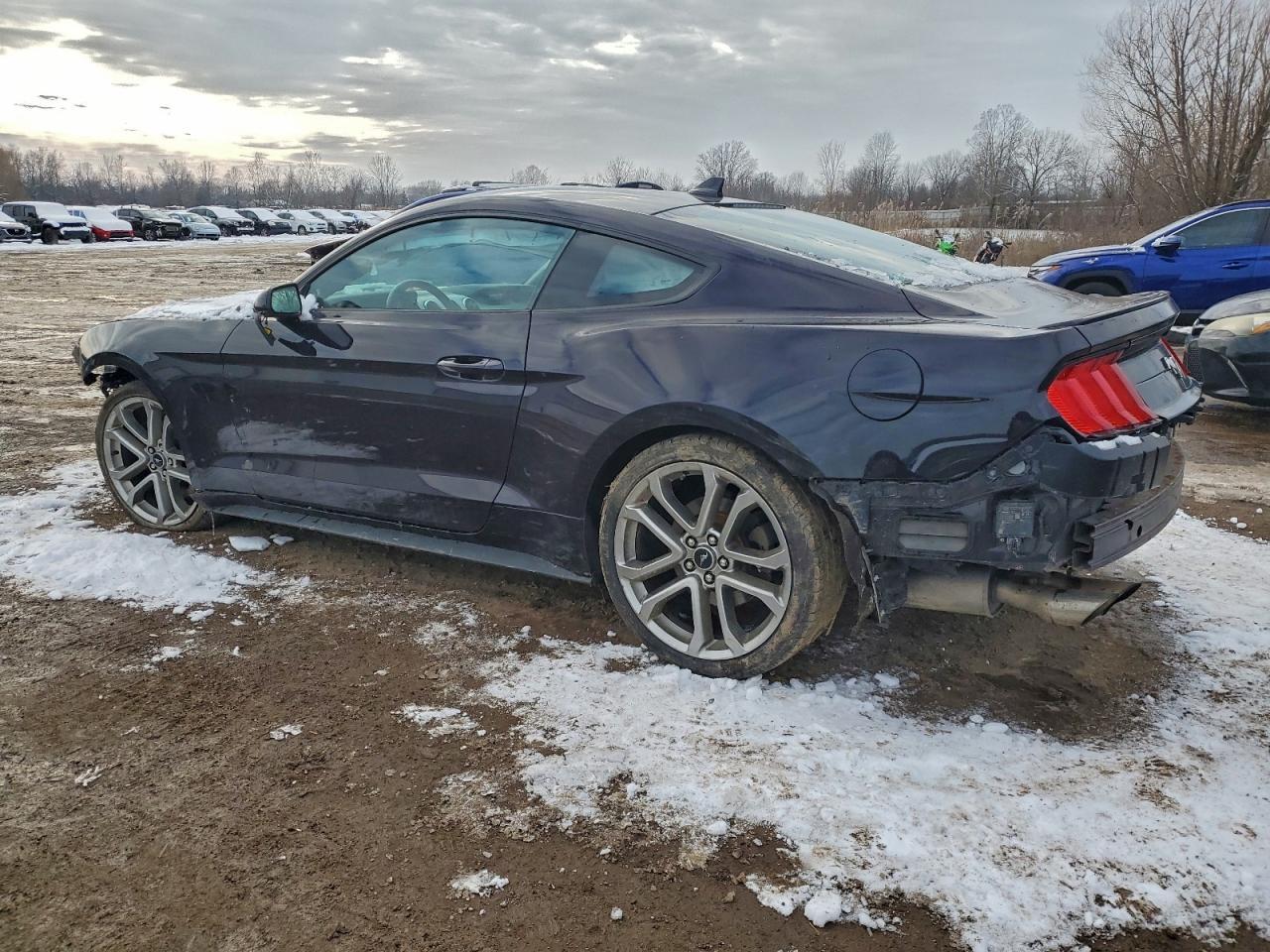 2022 FORD MUSTANG