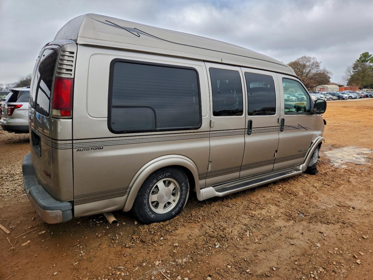 2000 GMC Savana