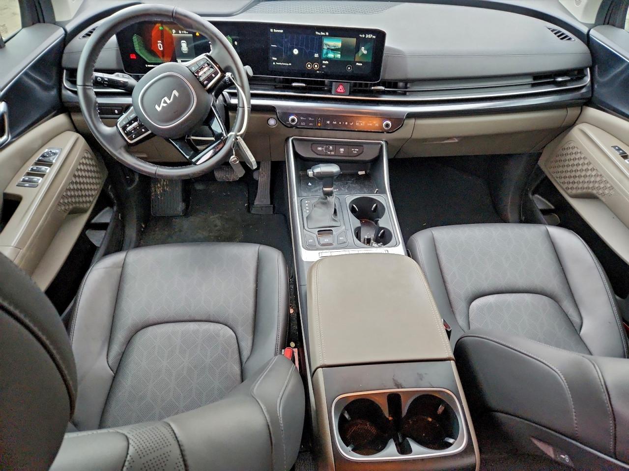 2025 KIA Carnival