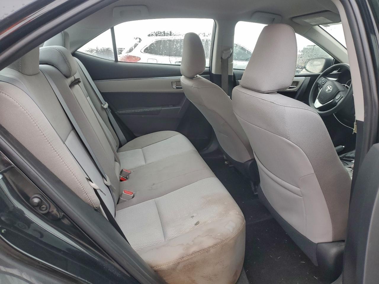 2016 TOYOTA COROLLA