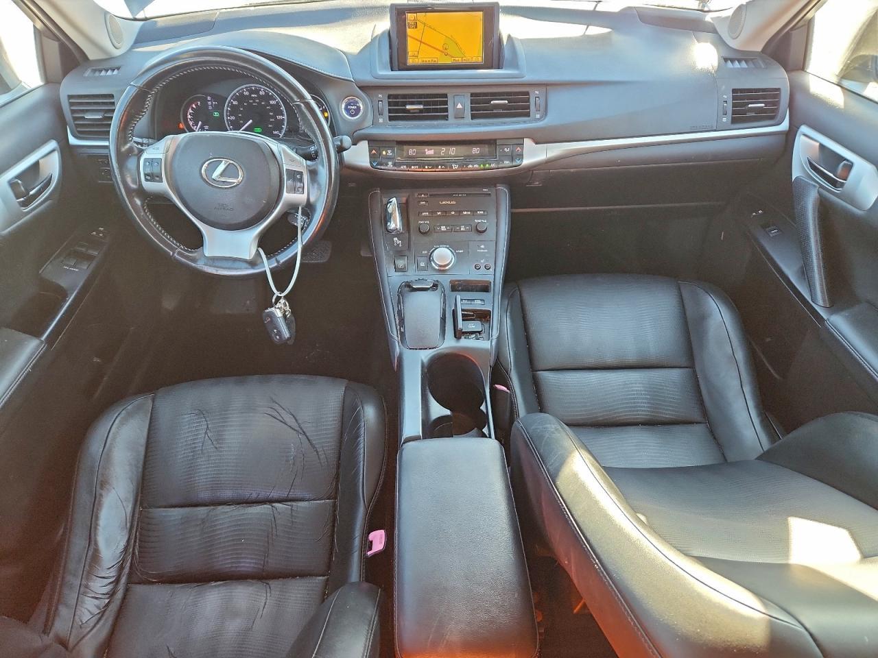 2012 LEXUS CT 200