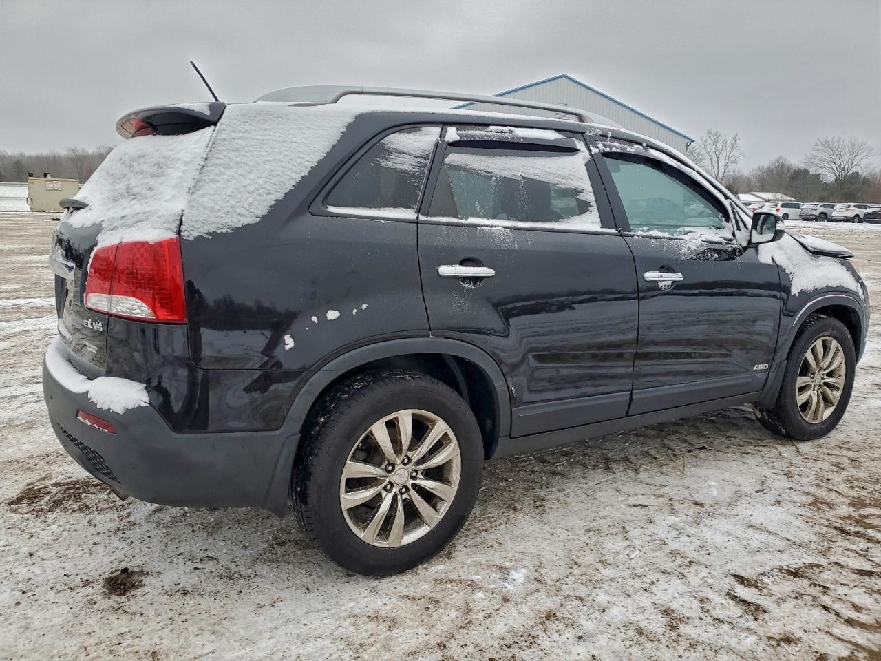 2011 KIA SORENTO