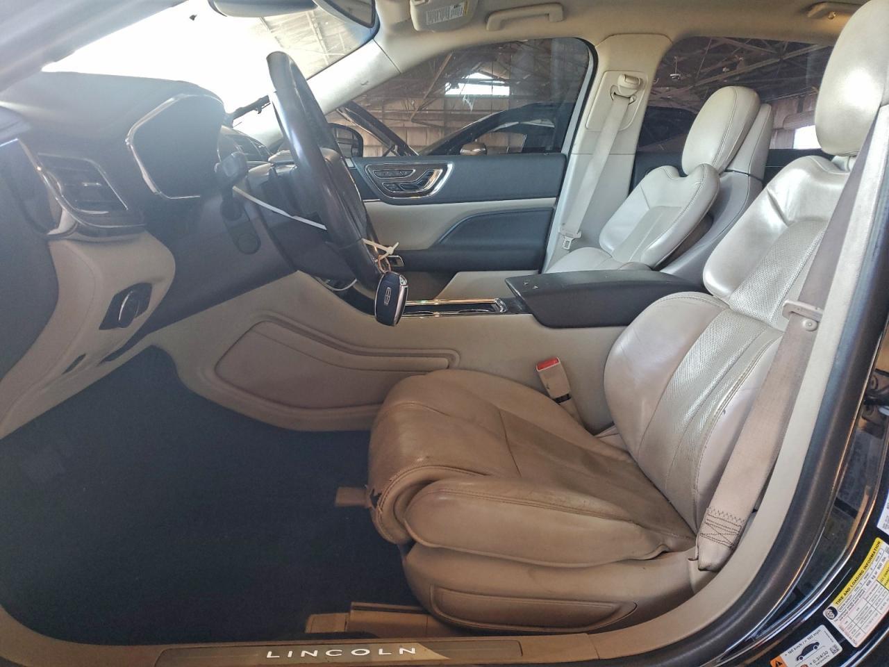 2018 LINCOLN Continental