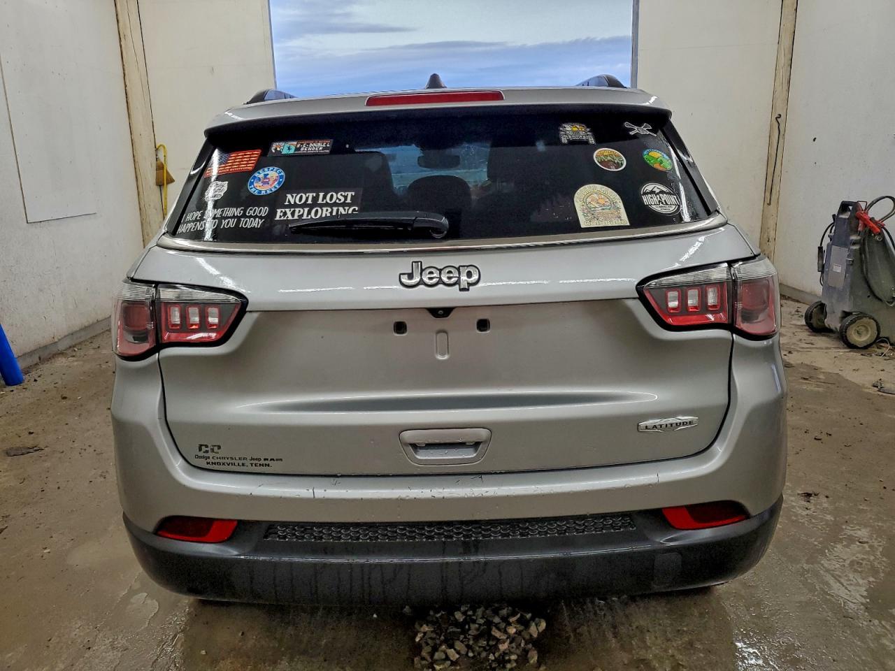 2022 JEEP Compass