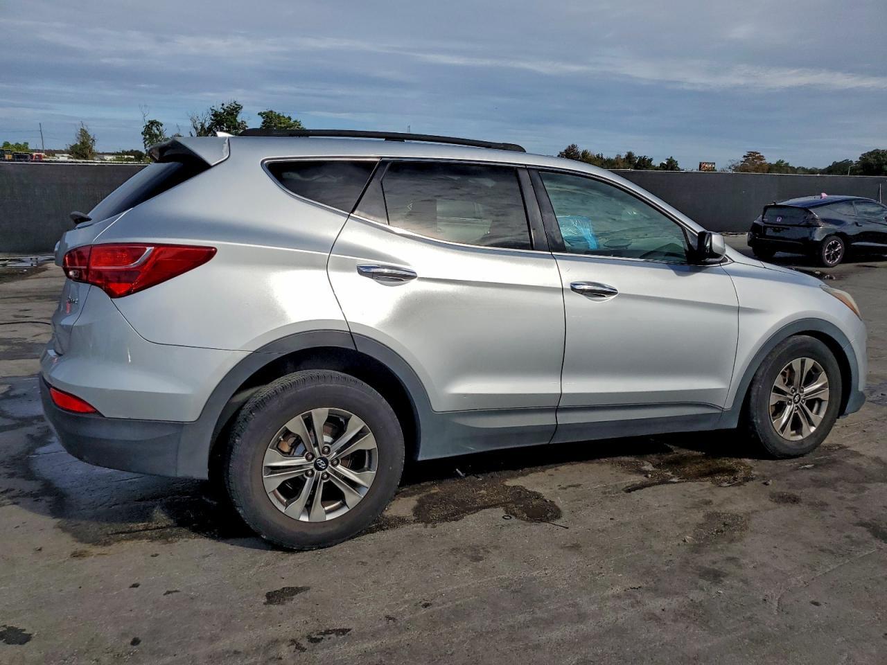 2016 HYUNDAI SANTA FE